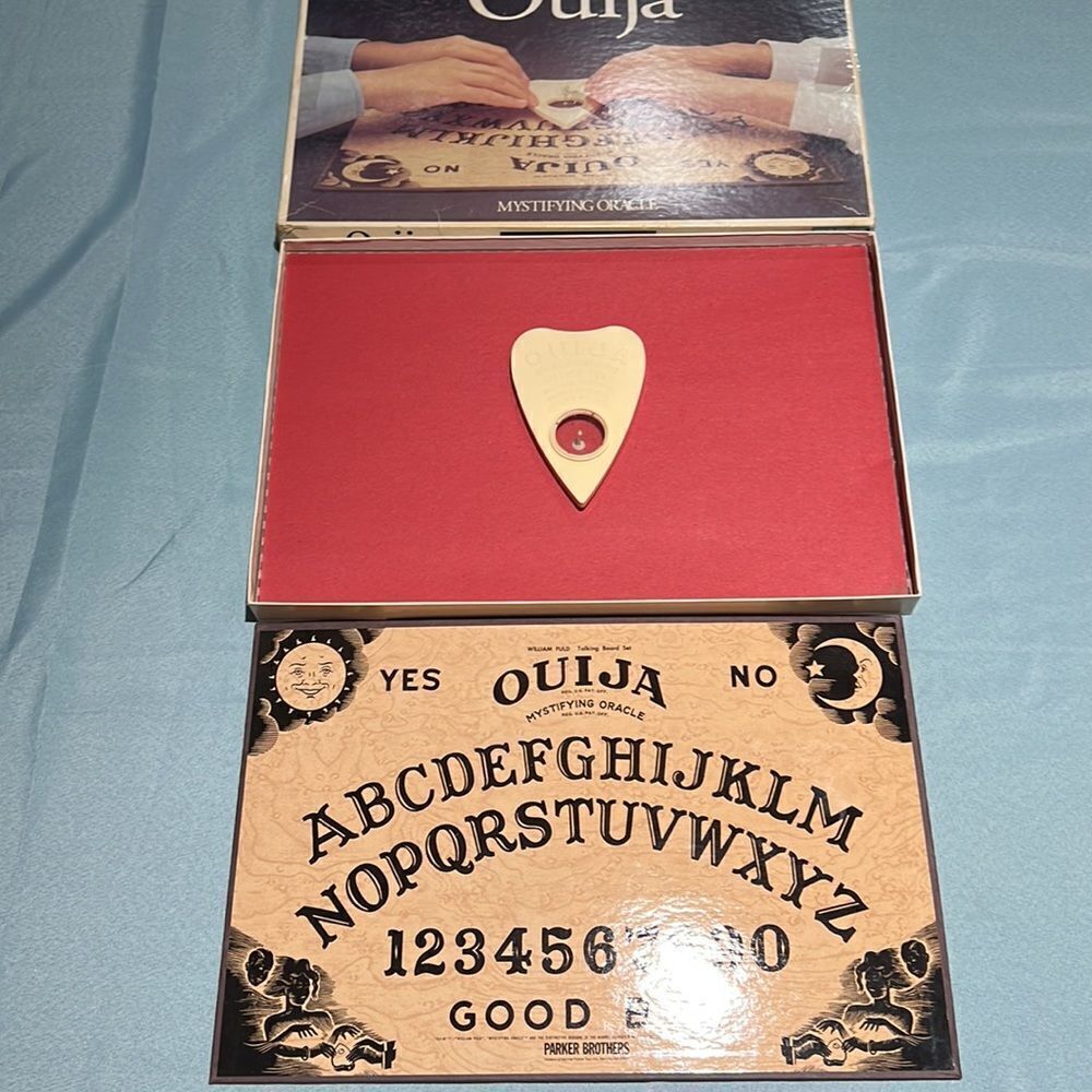 ‎Vintage Ouija Mystical Oracle Board - Picture 3 of 9